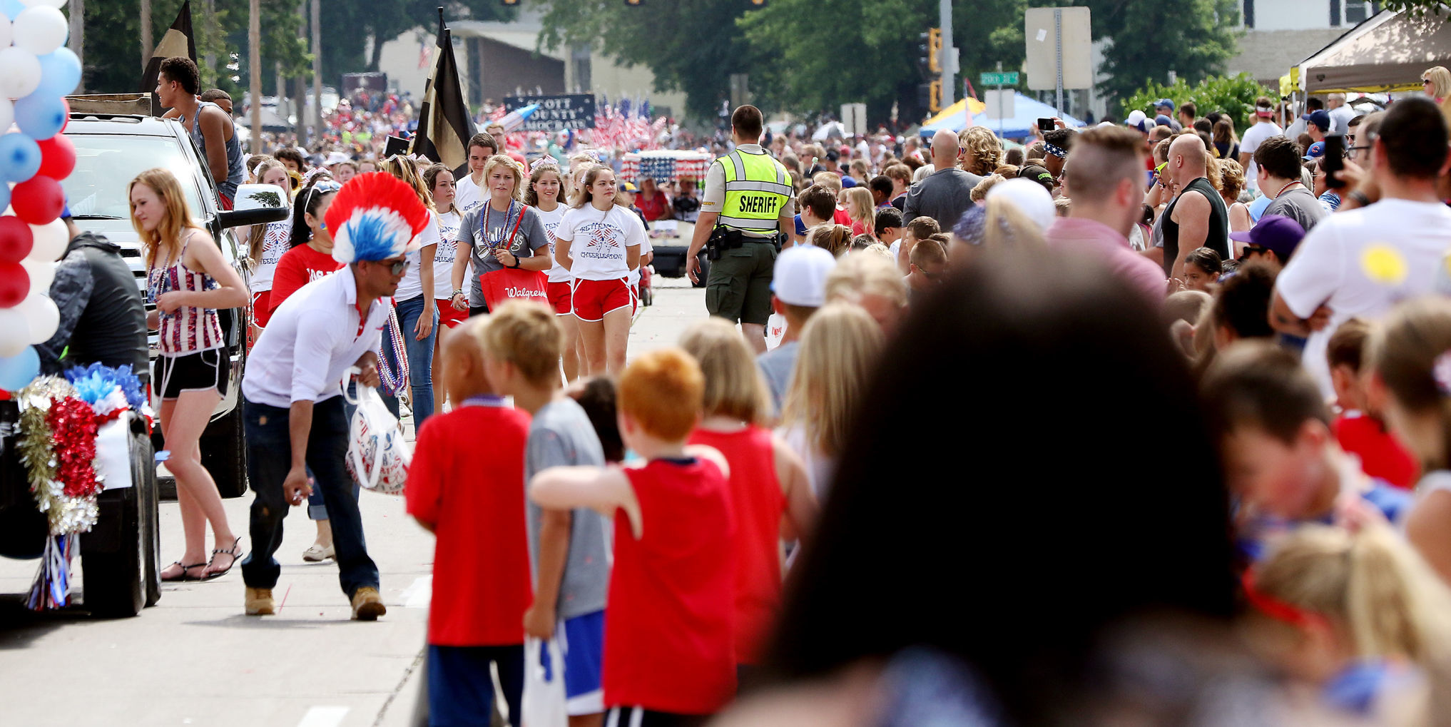 070417-Bettendorf-Parade-012